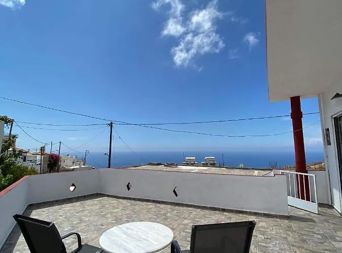Giannis-Kleopatra House 1