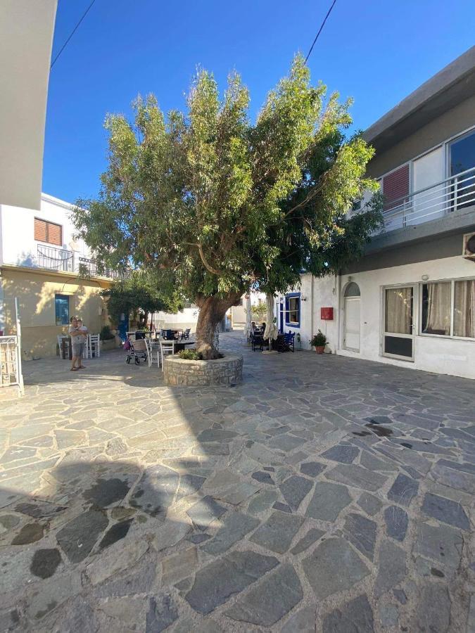 Giannis-kleopatra House 1 *